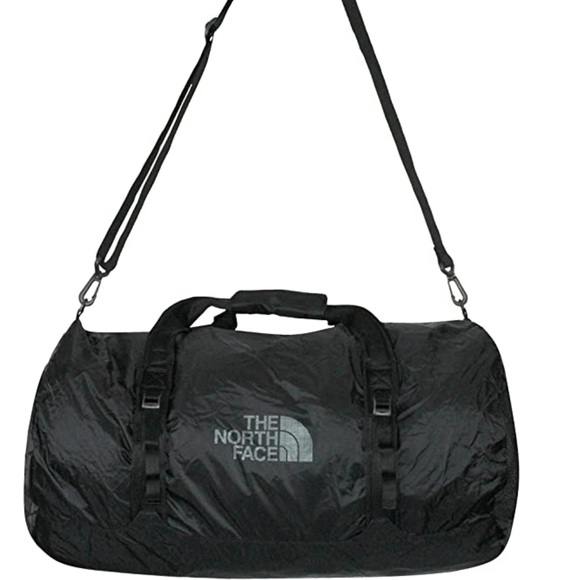 The North Face Handbags - The North Face basic zip flyweight duffel